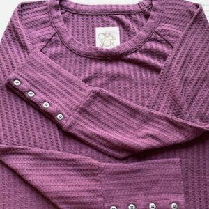 Chaser Long Sleeve Crewneck Thermal Waffle Knit Button Cuff Shirt Top Medium